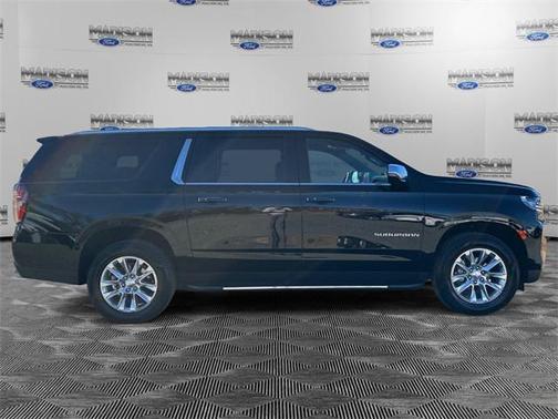 2024 Chevrolet Suburban Premier