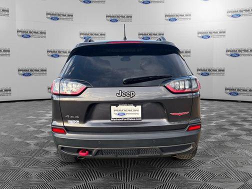 2019 Jeep Cherokee Trailhawk Elite