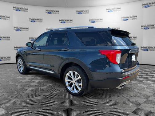 Blue Metallic 2023 Ford Explorer Platinum