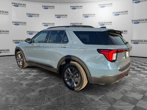 Vapor Blue Metallic 2026 Ford Explorer Active