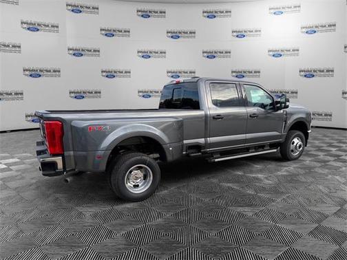 2025 Ford F-350 XLT