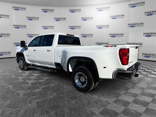 2024 Chevrolet Silverado 3500 LT