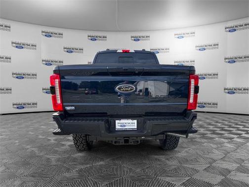 2025 Ford F-250 XLT