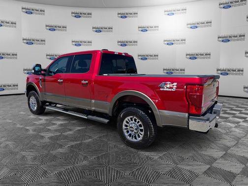 Rapid Red Metallic Tinted Clearcoat 2022 Ford F-250 Lariat
