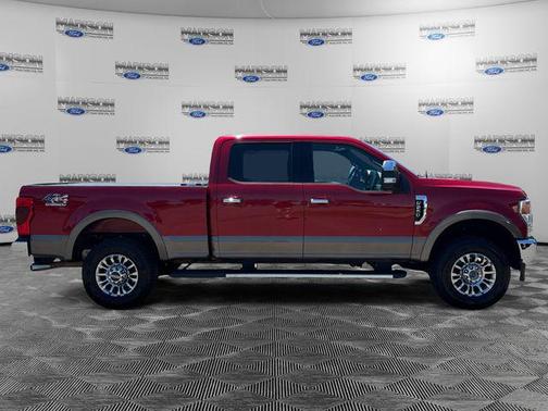Rapid Red Metallic Tinted Clearcoat 2022 Ford F-250 Lariat