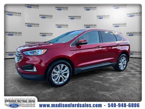 2022 Ford Edge Titanium