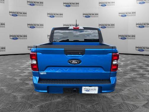 Velocity Blue 2025 Ford Maverick Lobo Standard