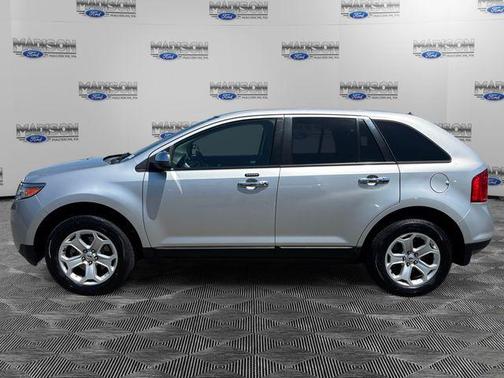 Ingot Silver Metallic 2013 Ford Edge SE