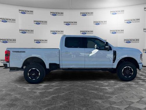 Oxford White 2026 Ford F-350 XLT