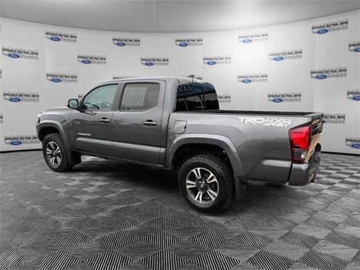 2018 Toyota Tacoma TRD Sport