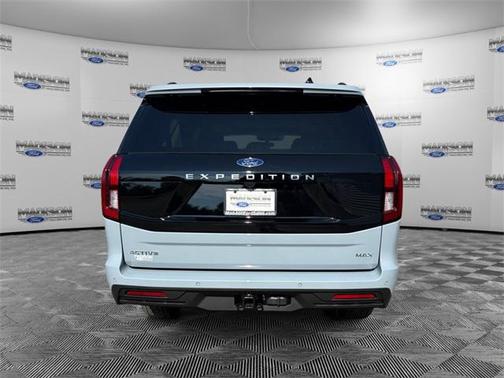 2025 Ford Expedition Max Active 4x4