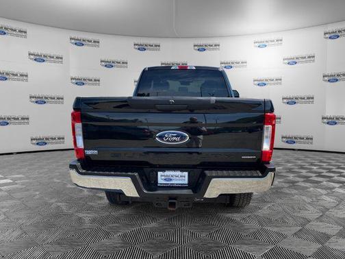 Shadow Black 2018 Ford F-250 XLT