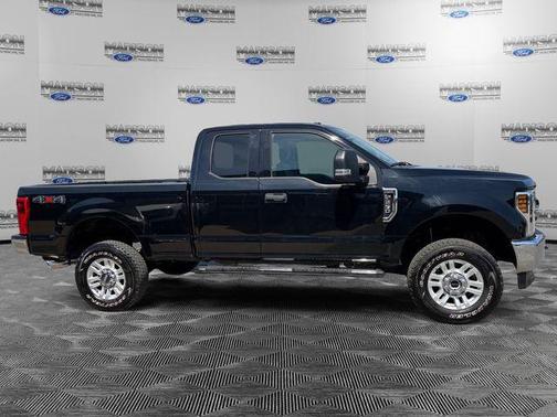 Shadow Black 2018 Ford F-250 XLT