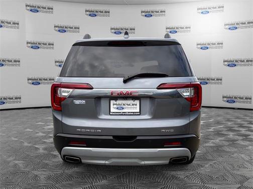 2022 GMC Acadia SLE