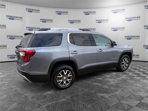 2022 GMC Acadia SLE