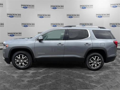 2022 GMC Acadia SLE