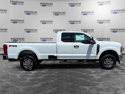 2025 Ford F-350 XLT