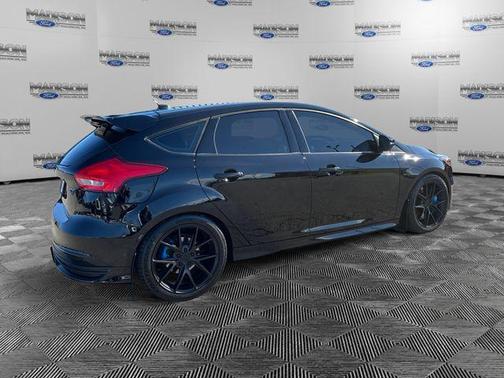 2016 Ford Focus ST 