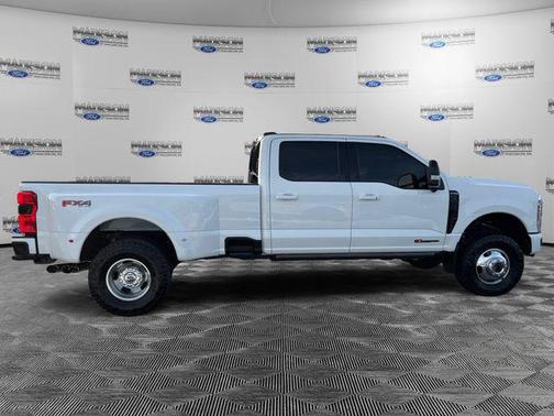 2025 Ford F-350 Platinum