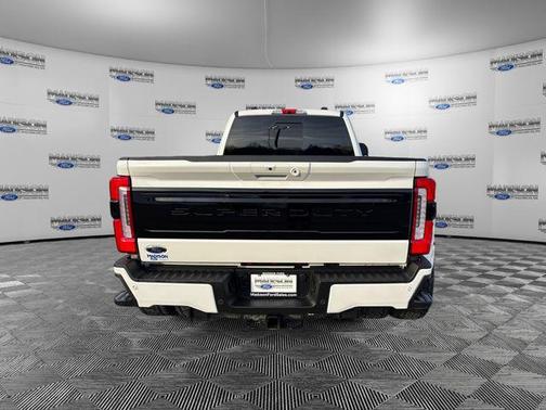 2025 Ford F-350 Platinum