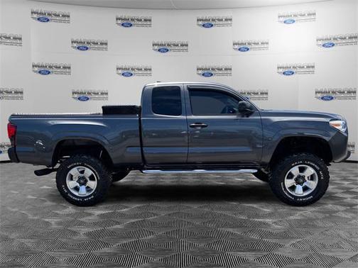 2019 Toyota Tacoma SR