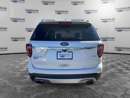 White Platinum Clearcoat Metallic 2017 Ford Explorer Platinum