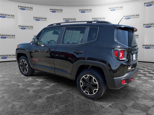 2017 Jeep Renegade Trailhawk