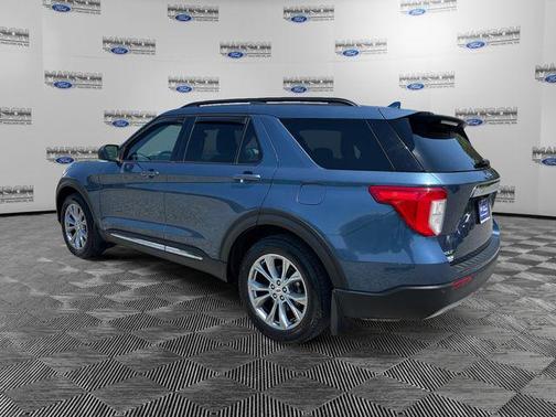 Blue Metallic 2020 Ford Explorer XLT