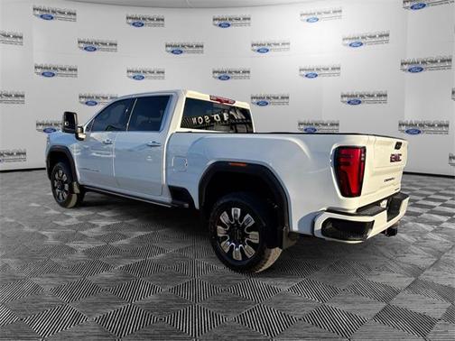 2024 GMC Sierra 2500 Denali