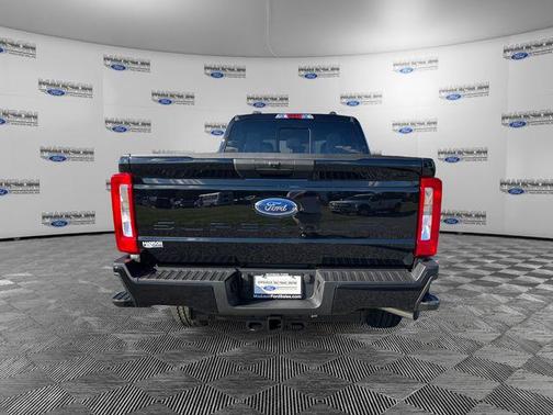 Agate Black Metallic 2026 Ford F-250 XL