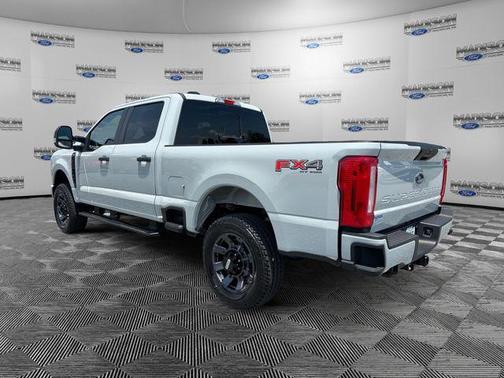 Avalanche 2026 Ford F-250 XL