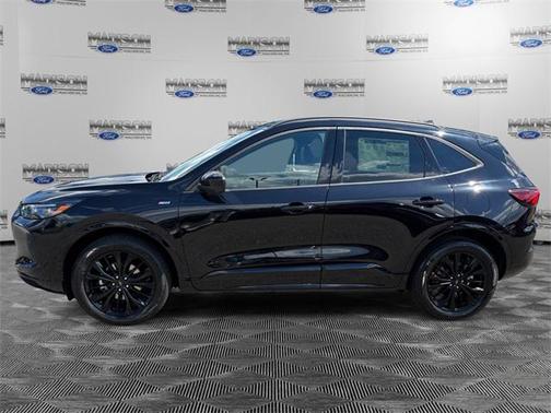 2025 Ford Escape ST-Line Elite
