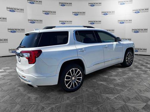 White Frost Tricoat 2020 GMC Acadia Denali