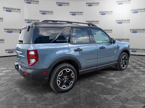 Azure Gray Metallic Tri-Coat 2026 Ford Bronco Sport Outer Banks