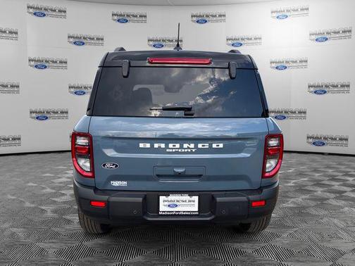 Azure Gray Metallic Tri-Coat 2026 Ford Bronco Sport Outer Banks