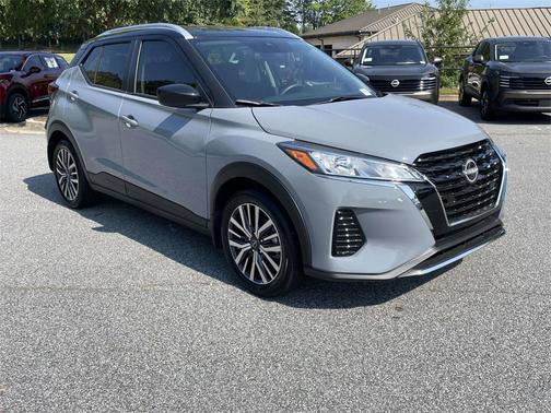 2024 Nissan Kicks SV