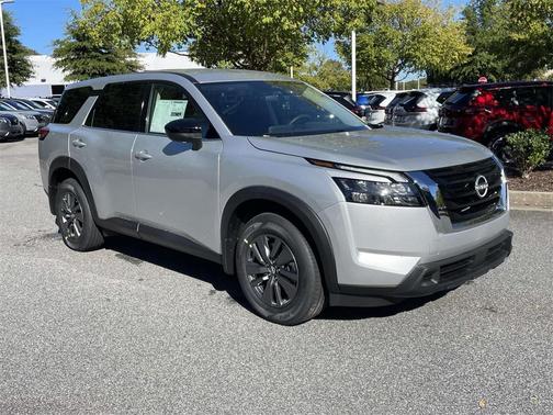 2025 Nissan Pathfinder S FWD