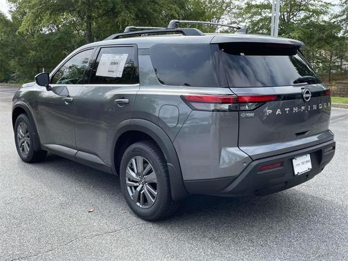 2025 Nissan Pathfinder SV FWD