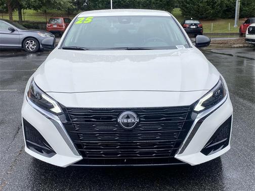 2025 Nissan Altima S FWD