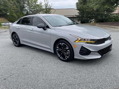 2022 Kia K5 GT-Line