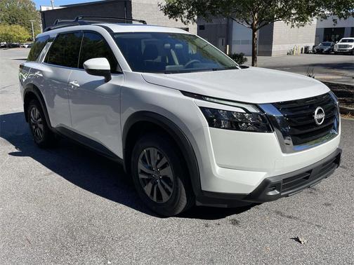 2025 Nissan Pathfinder SV FWD