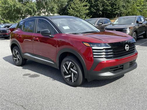 2025 Nissan Kicks SV