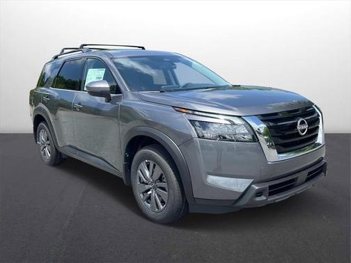 2025 Nissan Pathfinder SV FWD