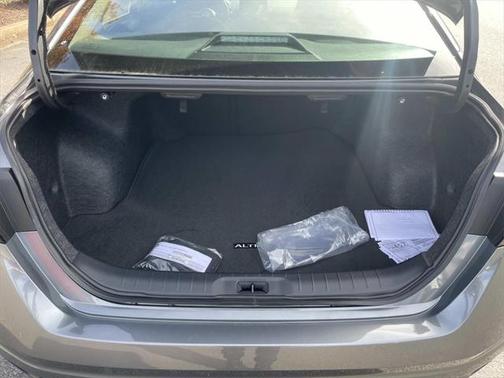 2025 Nissan Altima S FWD