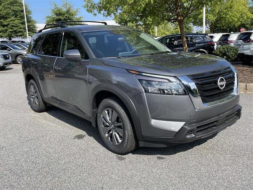 2025 Nissan Pathfinder SV FWD