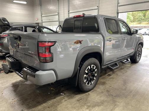 2022 Nissan Frontier PRO-4X