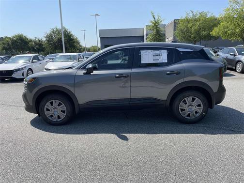 2025 Nissan Kicks S