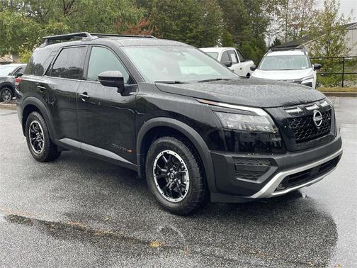 2023 Nissan Pathfinder Rock Creek 4WD