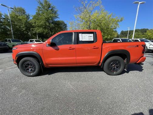 2025 Nissan Frontier PRO-X
