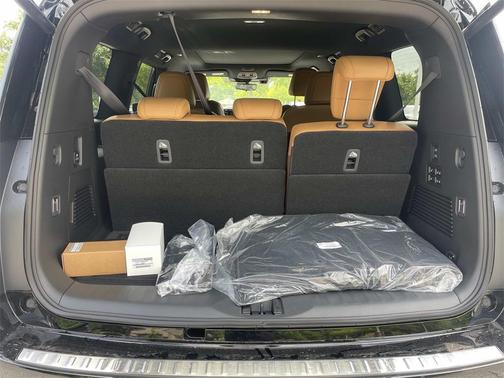 2025 Nissan Armada Platinum Reserve 4WD